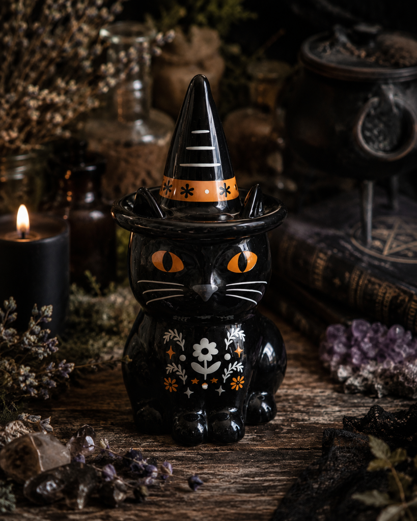 Quemador Witch Cat